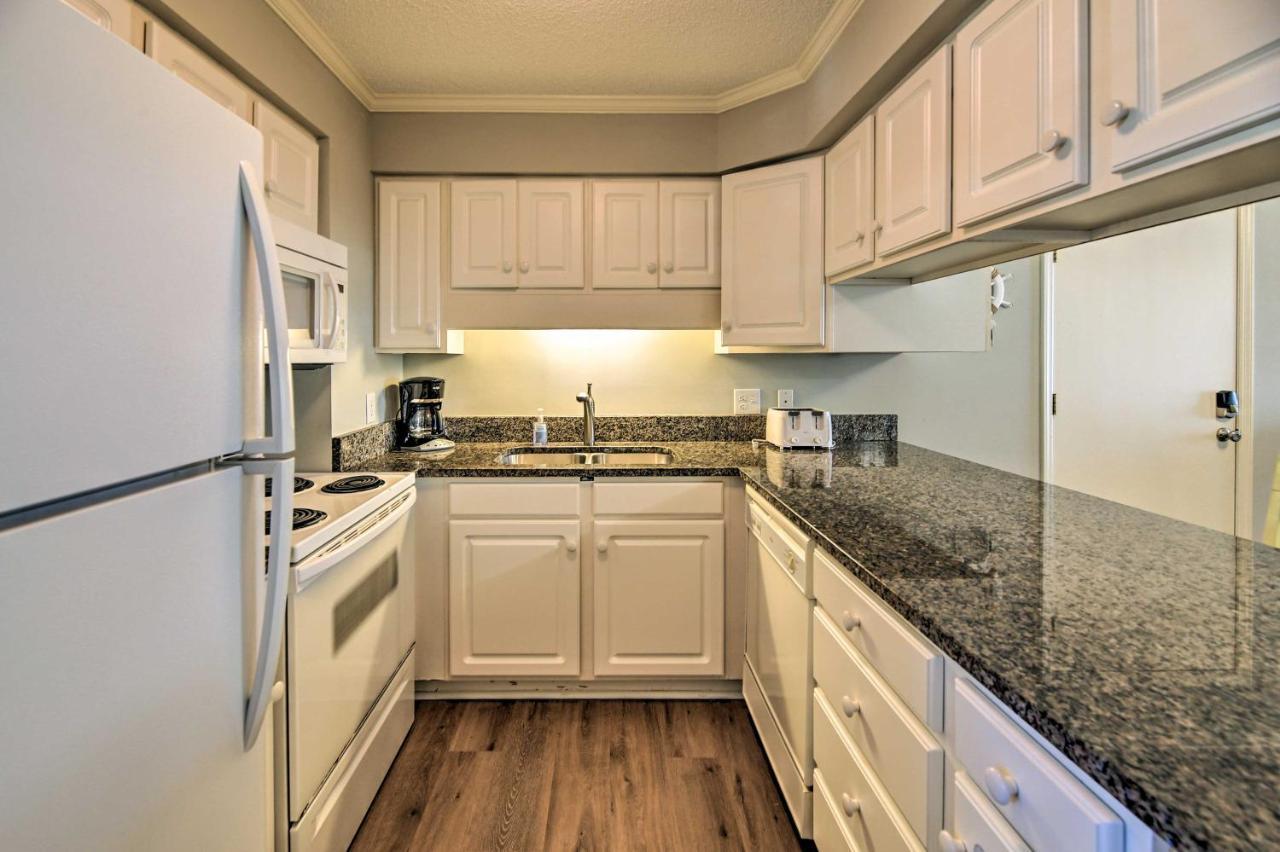 Emerald Isle Resort-Style Condo Walk To Beaches! Eksteriør billede